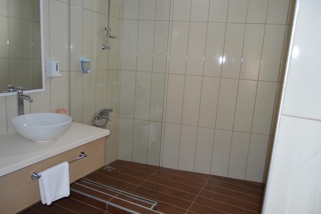 Kale Palace Hotel İmroz Esterno foto